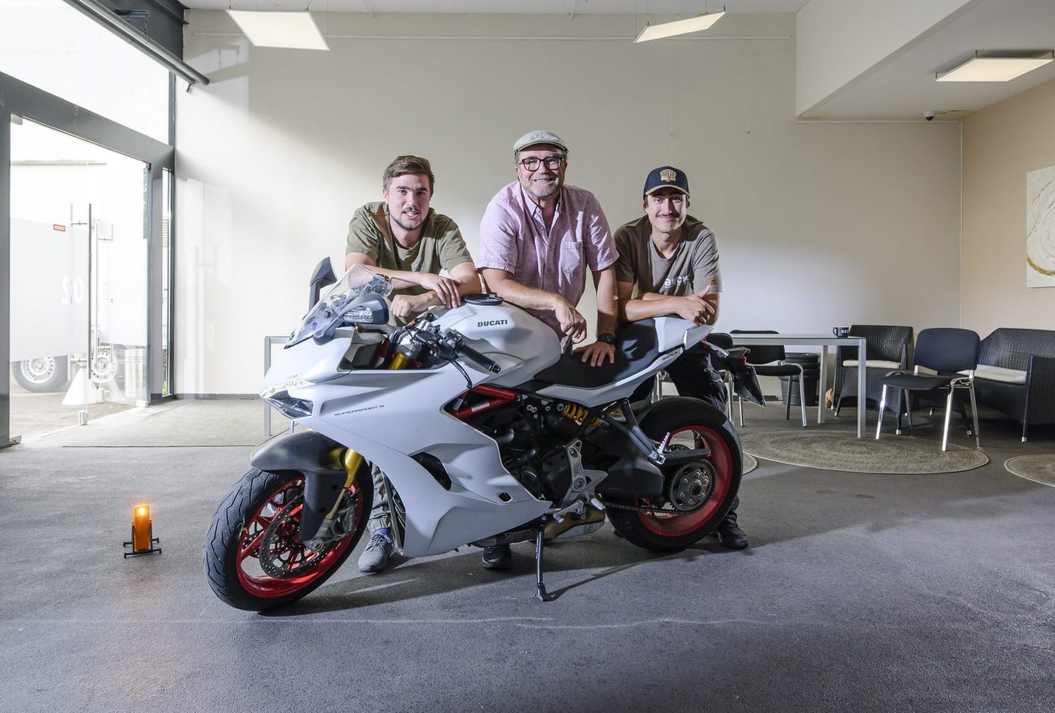 Motorrad mit Team